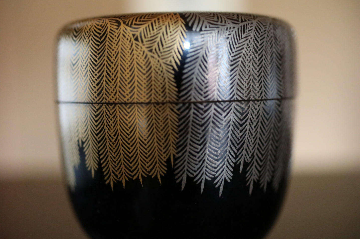 FINE!! RARE! Japanese vintage "matcha" green tea caddy with gold Silver willow tree Wajima Makie "棗 natsume" for tea ceremony H2.6in/H2.6cm