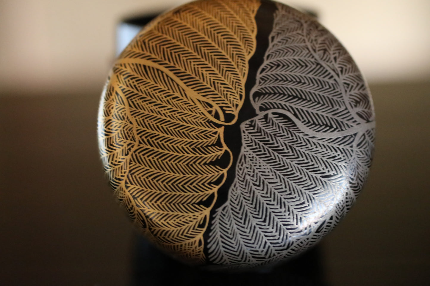 FINE!! RARE! Japanese vintage "matcha" green tea caddy with gold Silver willow tree Wajima Makie "棗 natsume" for tea ceremony H2.6in/H2.6cm