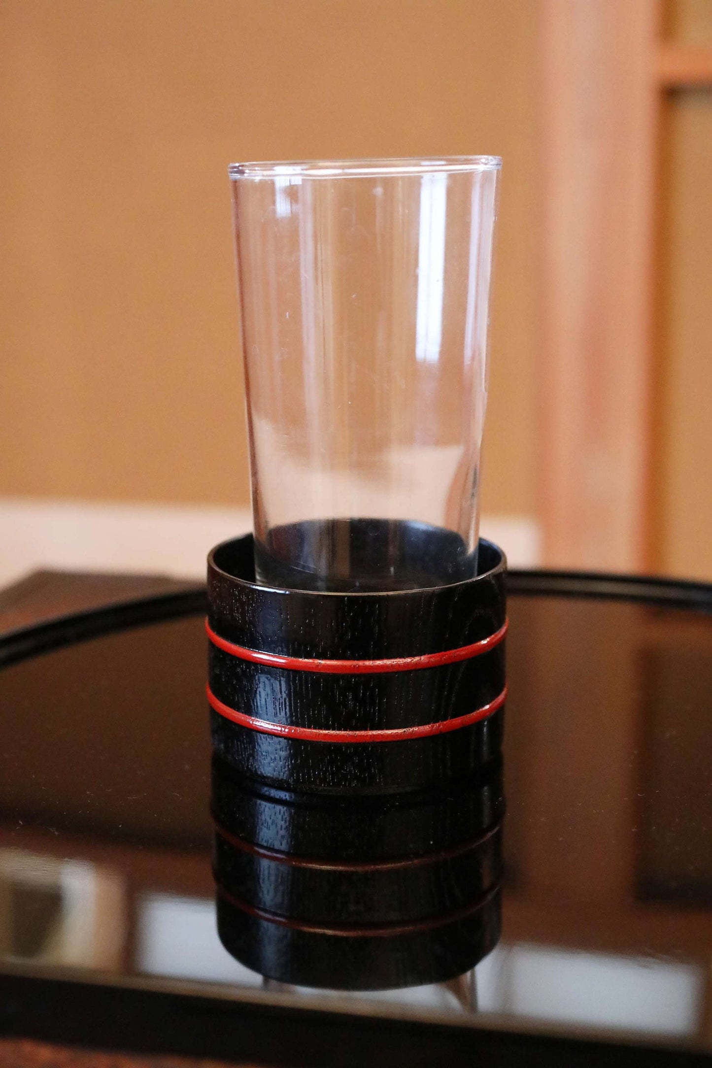 Black Lacquer Sake Coasters – Japanese Wooden Holder With Red Stripe Design