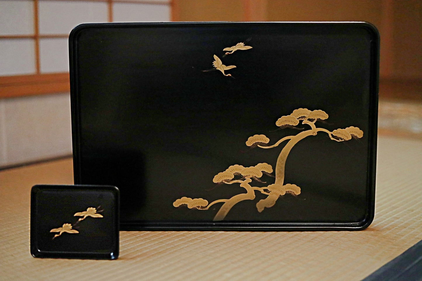 Japanese antique 1910s Gorgeous Lacquer full set Sake cup/ Pot/ Table/ box /plates /black gold pine crane MAKIE URUSHI 17.3in×12in/44×30.5cm