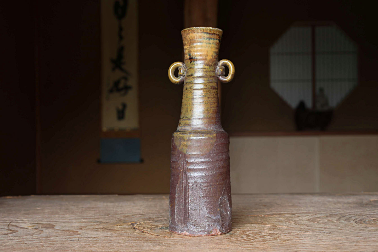 Japanese vintage BIZEN flower vase with ears ,Beautiful soil color with Kanji sign with box IKEBANA  For GIFT H10.8×3.1in/H27.5×8cm
