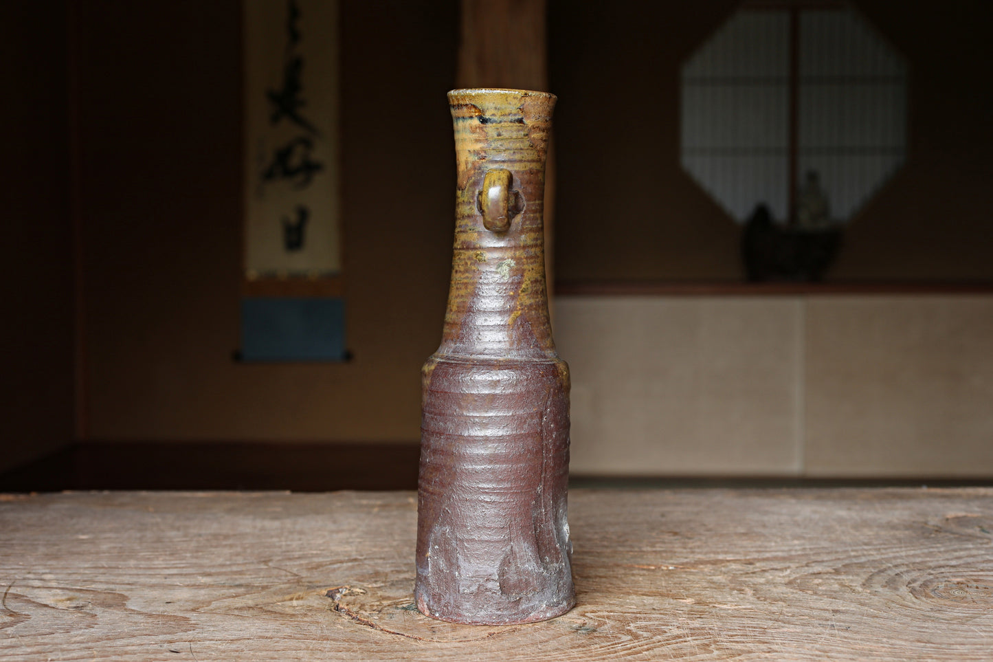 Japanese vintage BIZEN flower vase with ears ,Beautiful soil color with Kanji sign with box IKEBANA  For GIFT H10.8×3.1in/H27.5×8cm