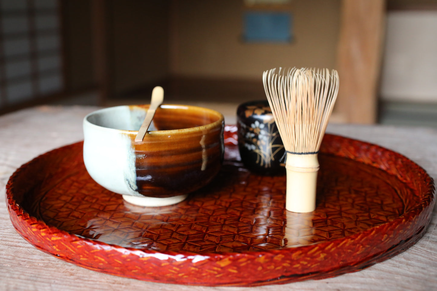 Japanese vintage beautiful round bamboo woven lacquered tray for Tea ceremony, Japanese traditional handcraft  H1.1xW14.3in/H2.7xW36.2cm