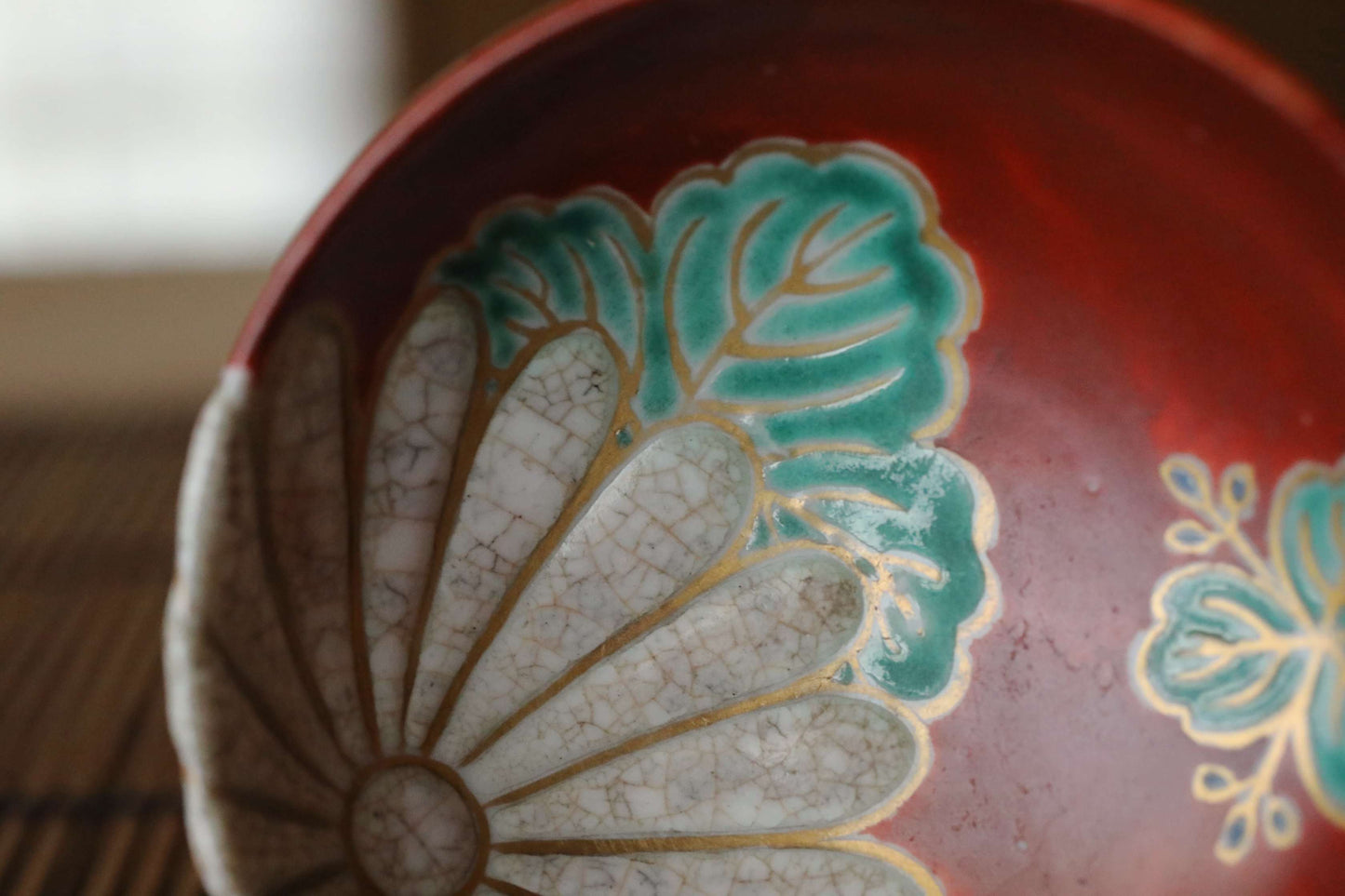Japanese Antique Sake Cup, Kutani porcelain cup beautiful hand painting of chrysanthemum, late 19th century, wooden gift box  H1.3xW2.6in