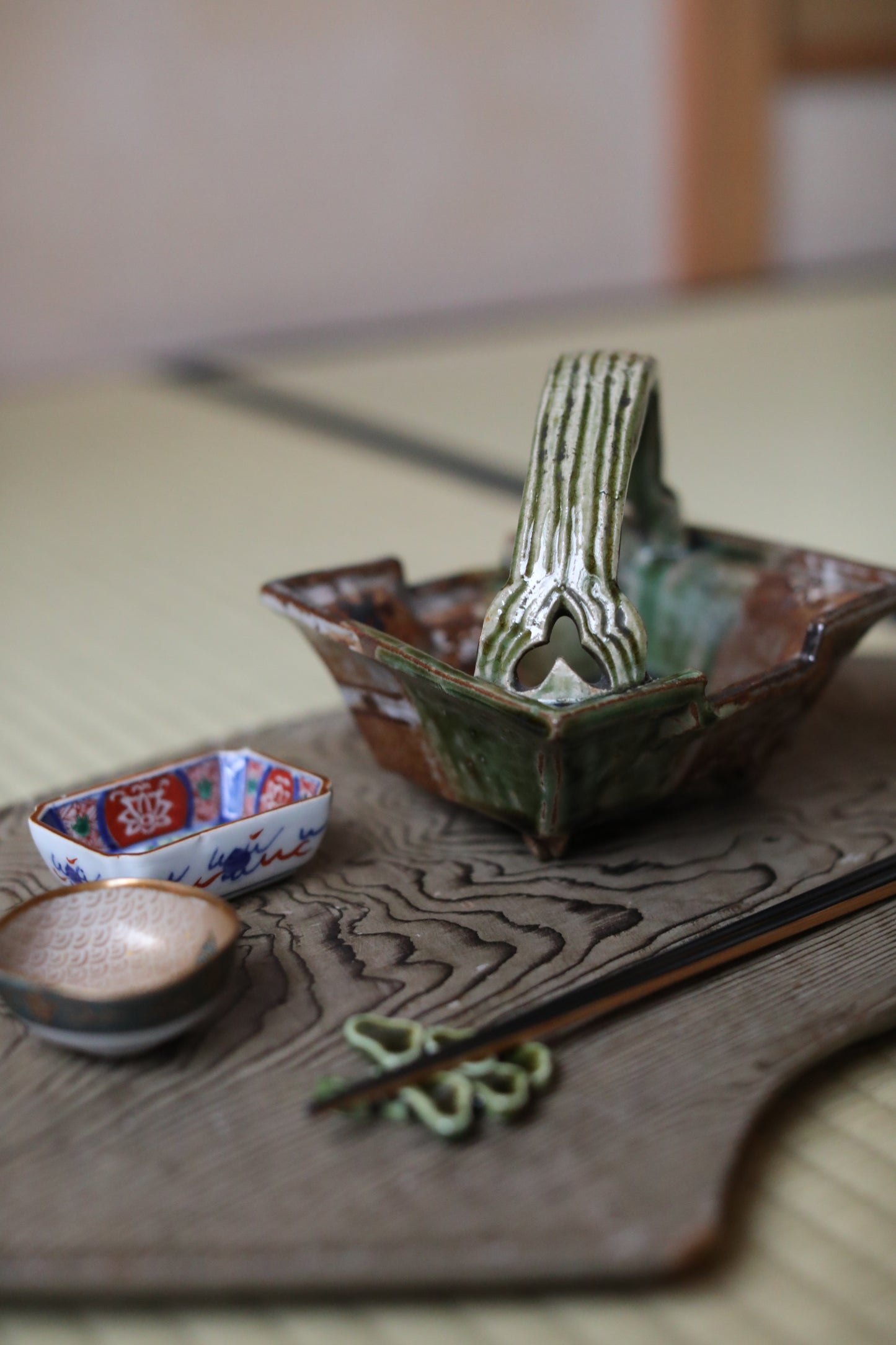 Antique Oribe Ceramic Plate with Handle, Japanese Tea Ceremony Dish