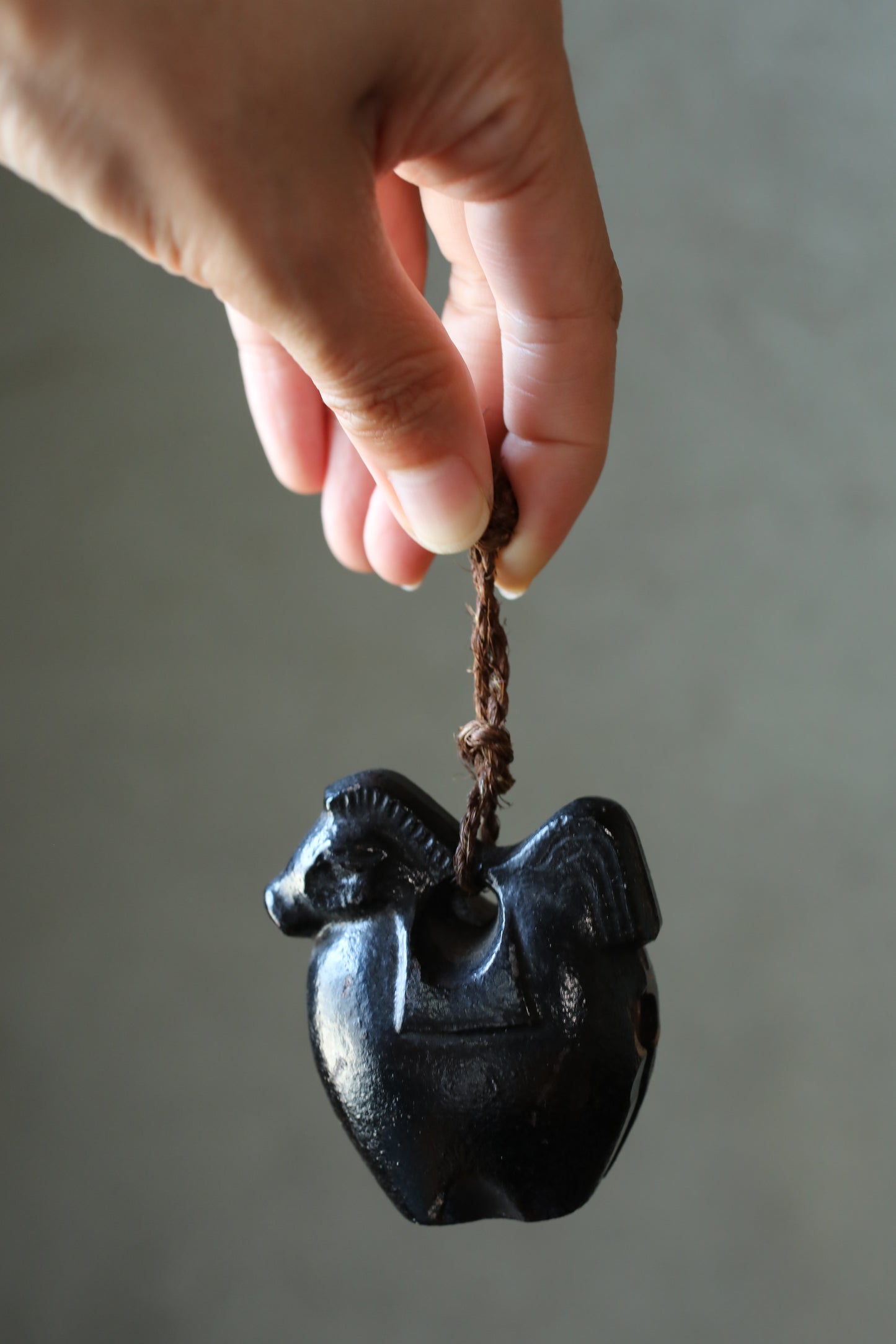 Japanese vintage Iron bell amulet Japanese Horse Paper weight japan metal ornament 1970s H2.6in×2.4in/H6.5×5×6cm