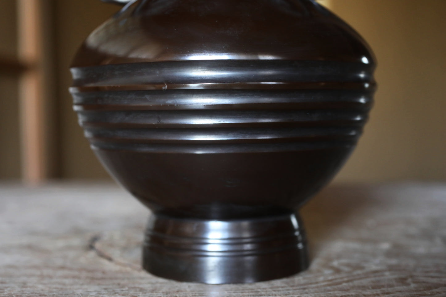 FINE! Japanese vintage 1960s Bronze flower vase dark brown with beautiful dragons ears with 天龍  sign furniture H9.4in/H24cm