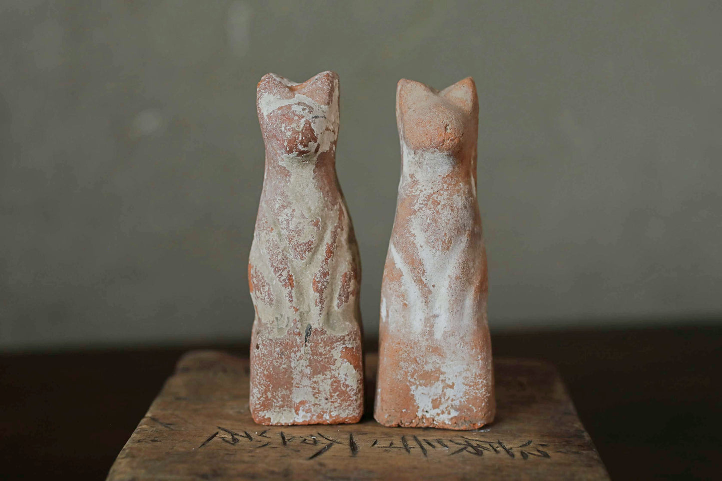 Japanese Antique 1910s pair of KITSUNE dolls Pottery from Shinto shrine Altar Foxes art Japanese guardian deity Okimono H3.5in/9cm