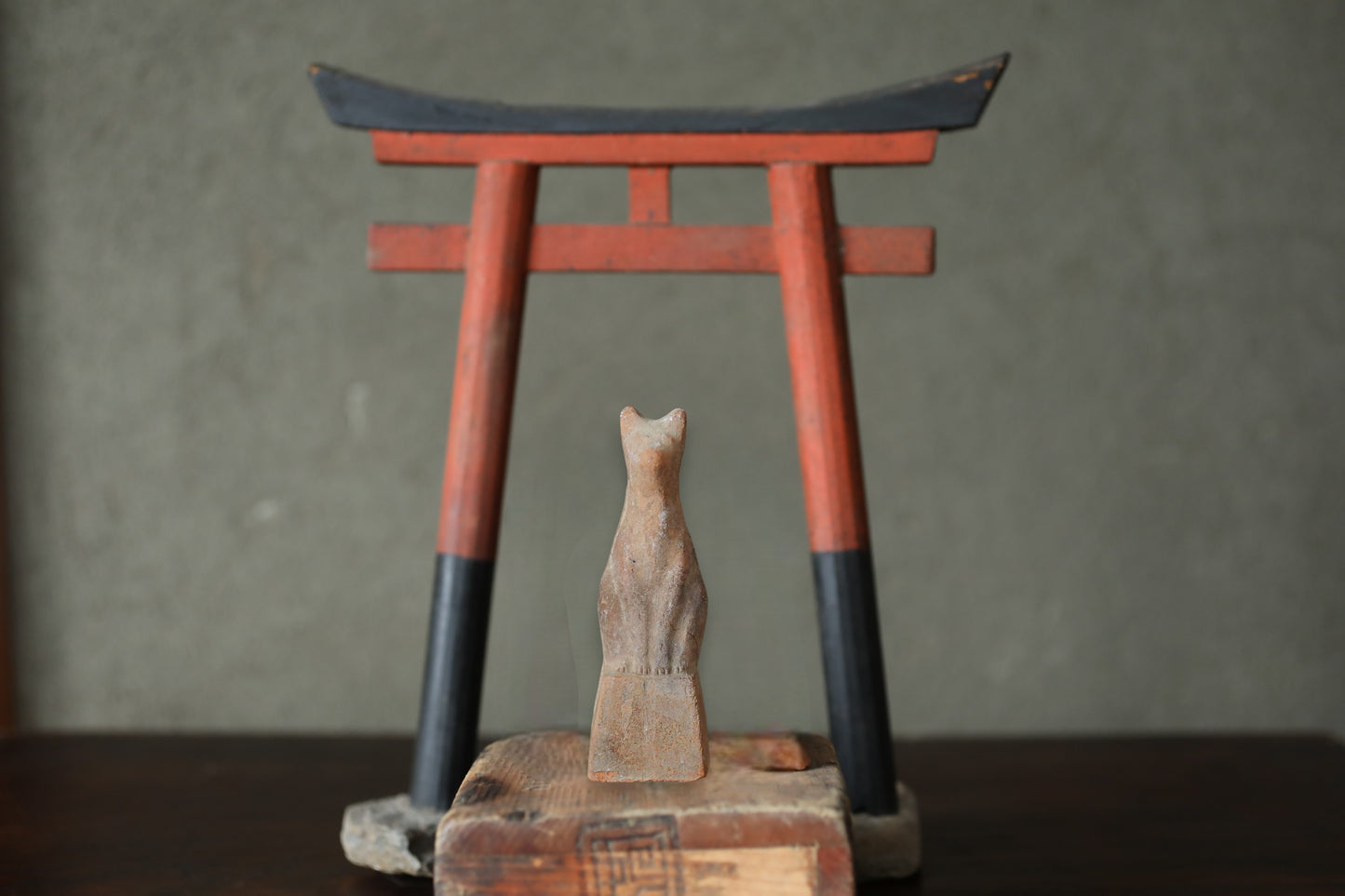 Japanese Antique 1910s KITSUNE doll Pottery from Shinto shrine Altar Foxes art Japanese guardian deity Okimono H3.5in/8.8cm