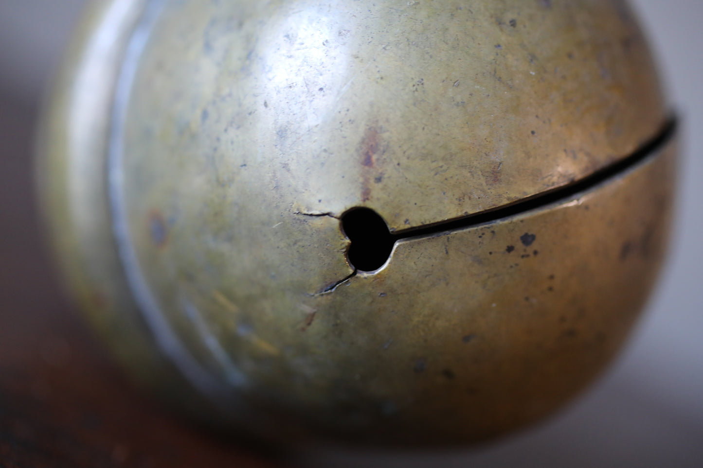 Japanese vintage Brass Bell 1930s shinto shrine hanging small bell made of brass rusting hand metal craft SUZU H4.3in/H11cm