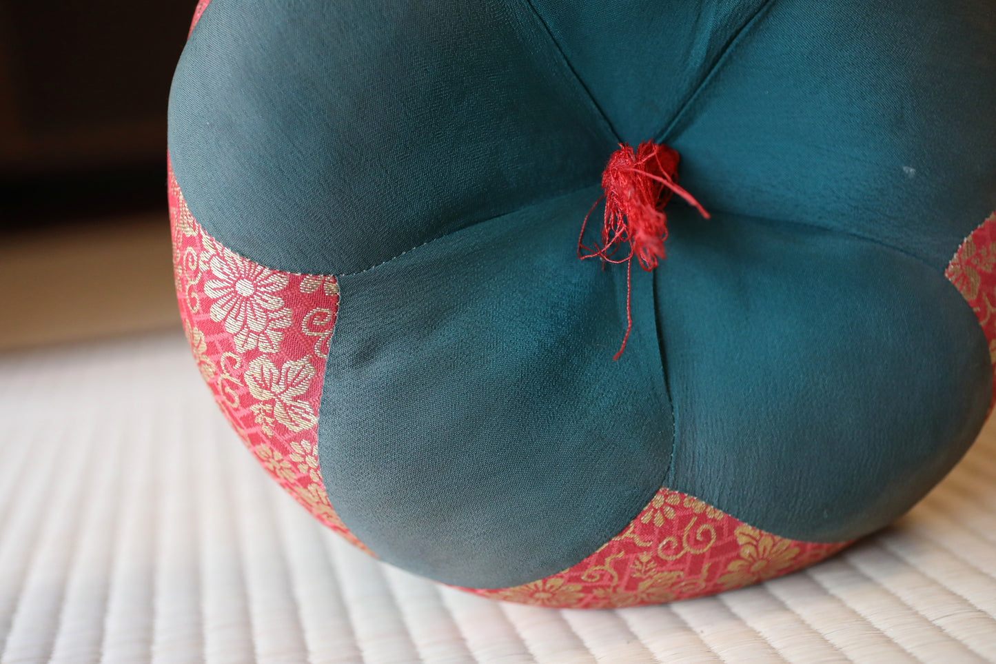 Japanese vintage buddhist alter Patina Wooden Fish drum gong "Mokugyo" with stick and cushion buddhist temple Chanting Drum 8.1in/20.5cm