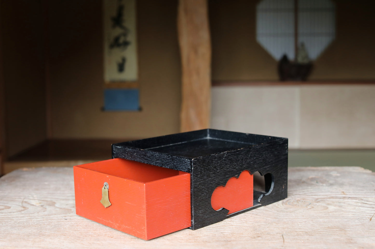 Japanese furniture Small lacquer Chest of drawers "tansu" red & black urushi lacquer  wood hand craft H4.7×W8.3×10.2in/H12×21×26cm