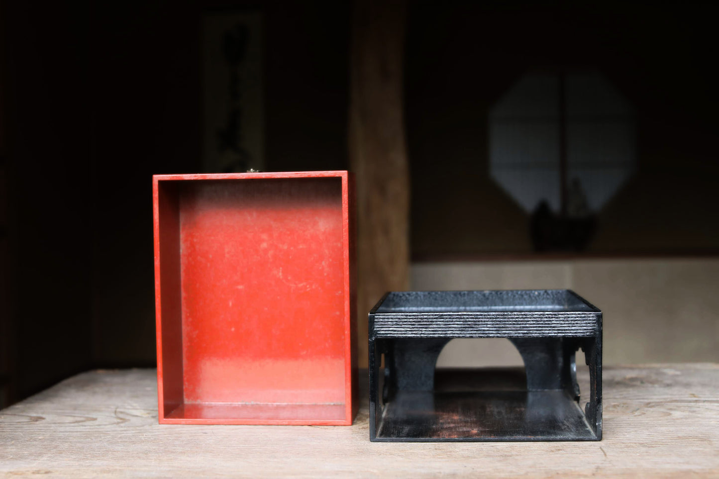 Japanese furniture Small lacquer Chest of drawers "tansu" red & black urushi lacquer  wood hand craft H4.7×W8.3×10.2in/H12×21×26cm
