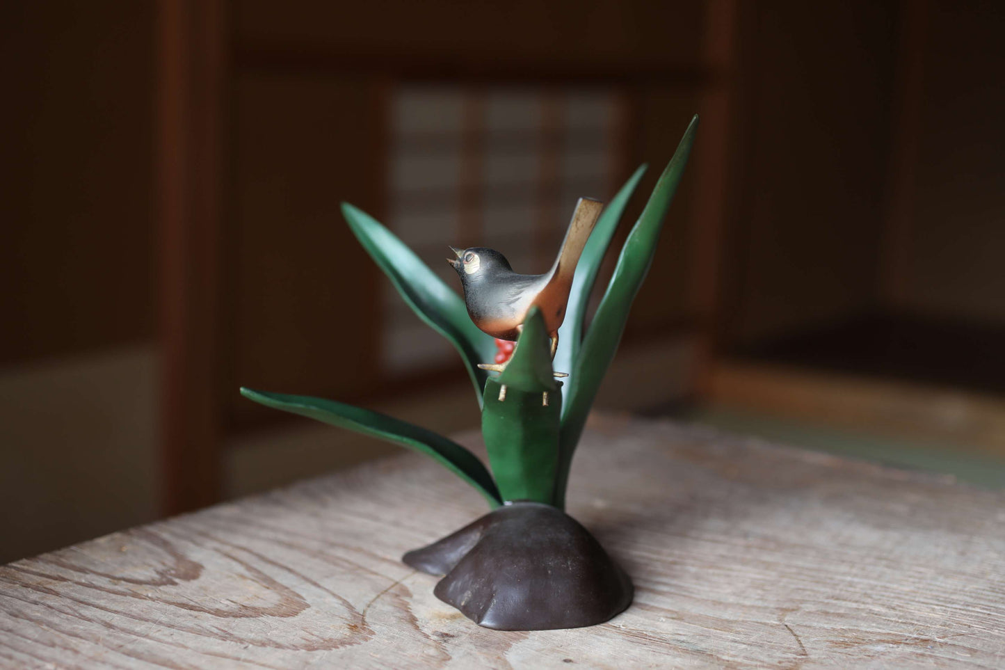 Japanese vintage bird and flower Rohdea japonica ornament figurine made of bronze For GIFT, H7.5in×W8.7in/H19×22cm