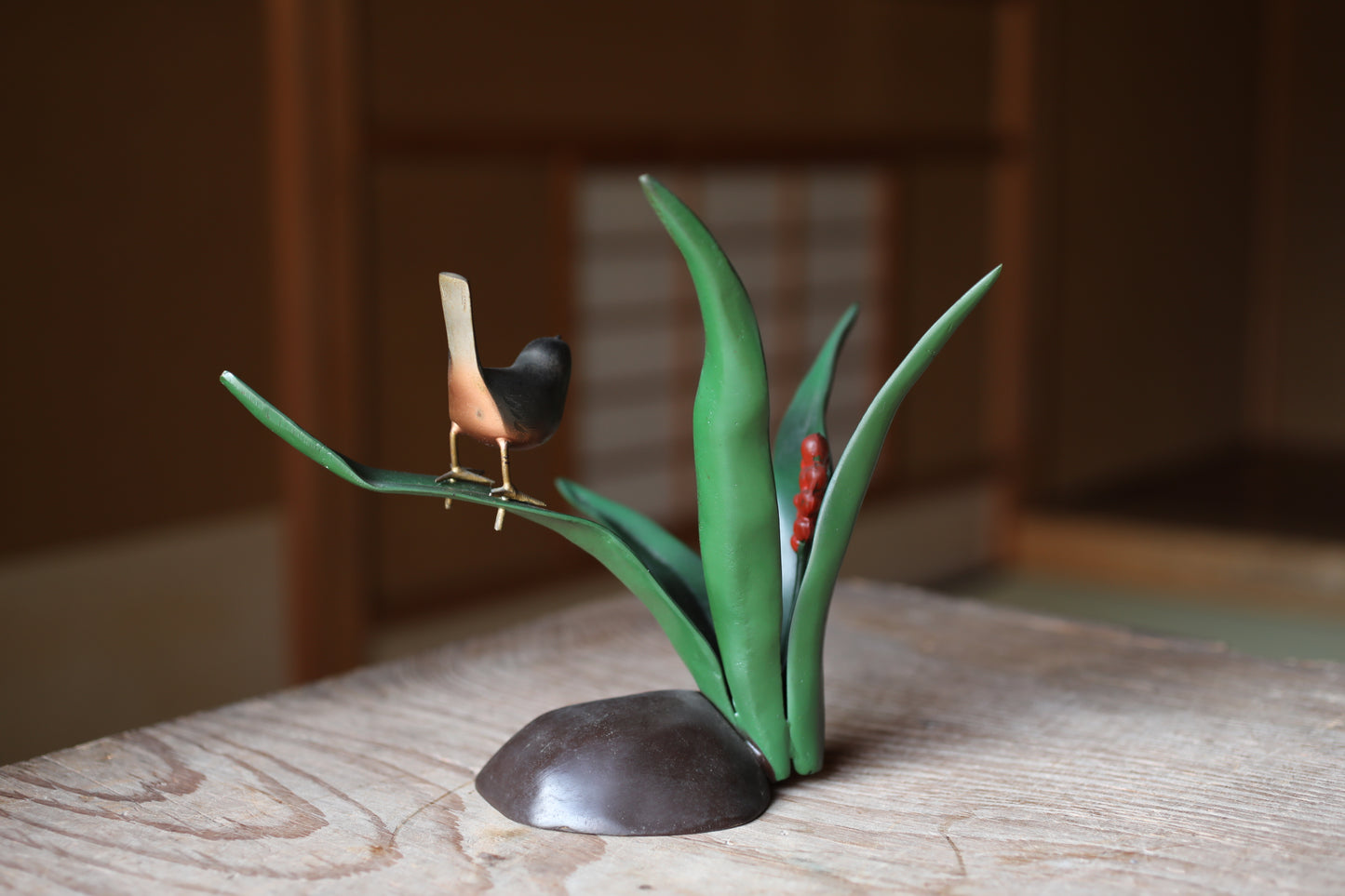Japanese vintage bird and flower Rohdea japonica ornament figurine made of bronze For GIFT, H7.5in×W8.7in/H19×22cm