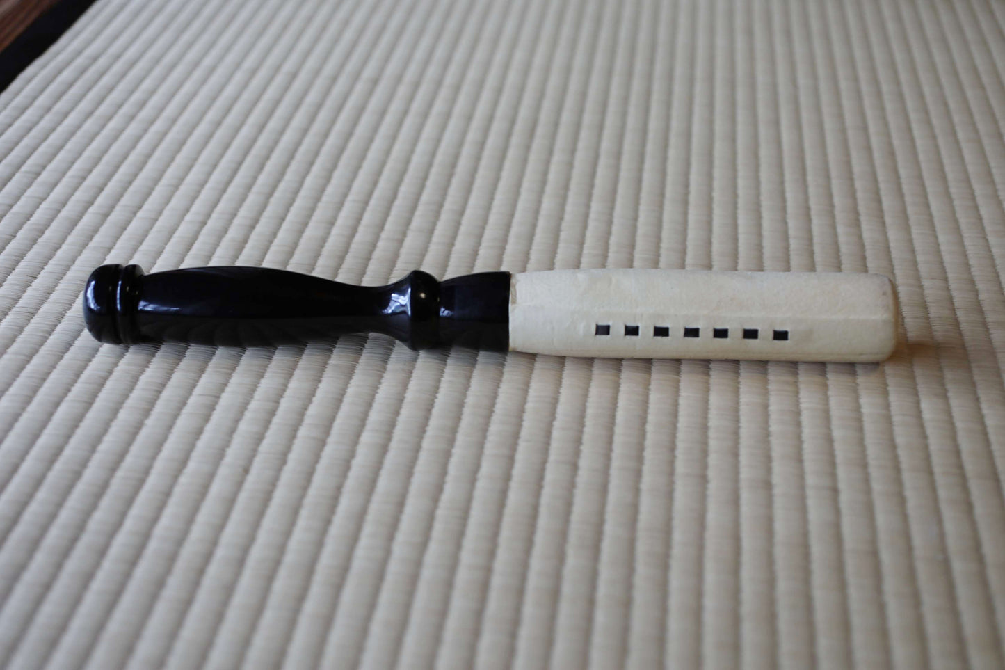 LARGE! FINE! Japanese vintage Bronze buddhist chanting bell, Singing Bowl, ORIN Buddhist temple with cushions Crane stick W11.8in/W30cm