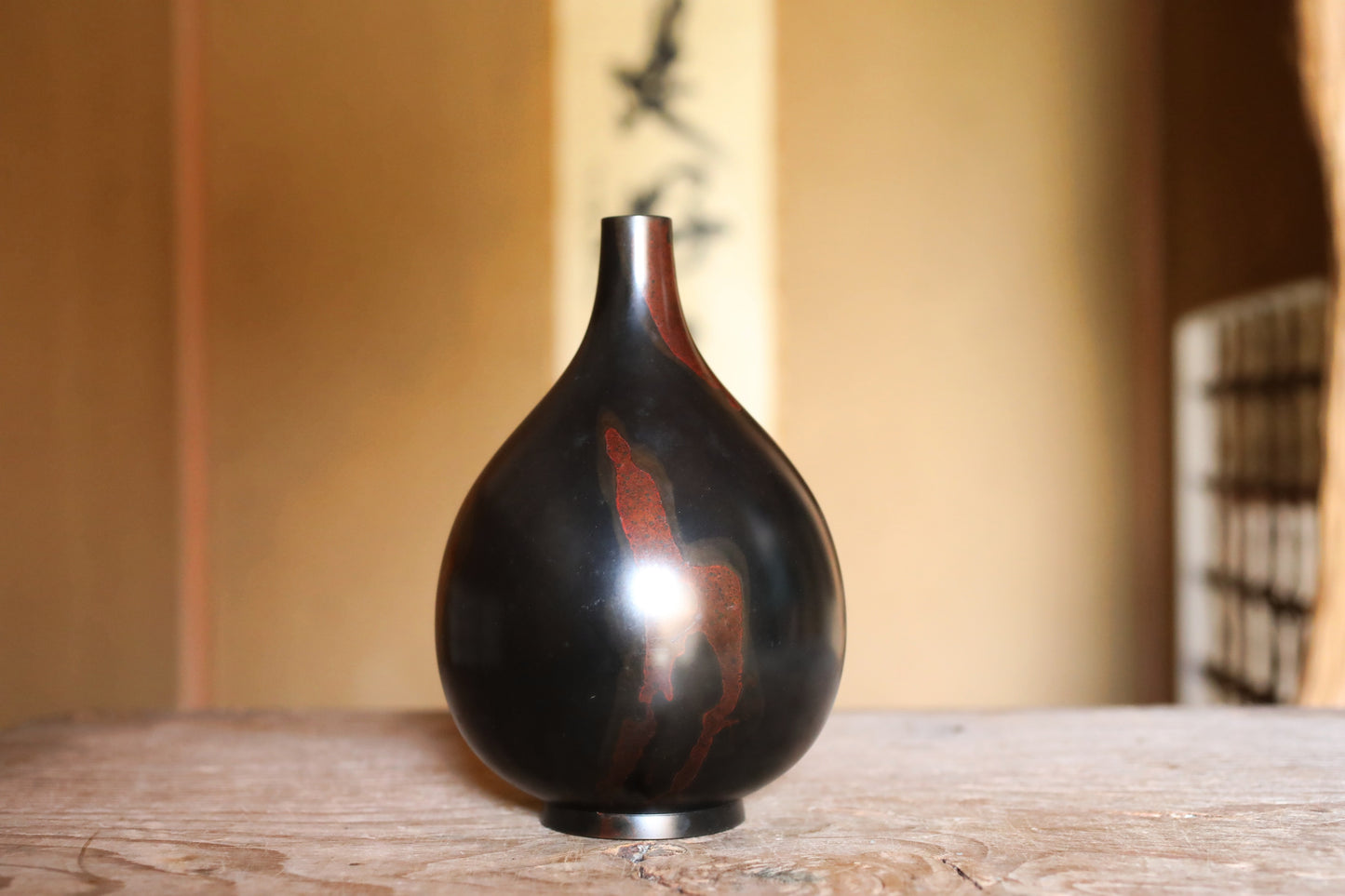 FINE! Japanese vintage 1960s Bronze flower vase black, red marble with beautiful with 峰雲  sign furniture H8.7in/H22cm