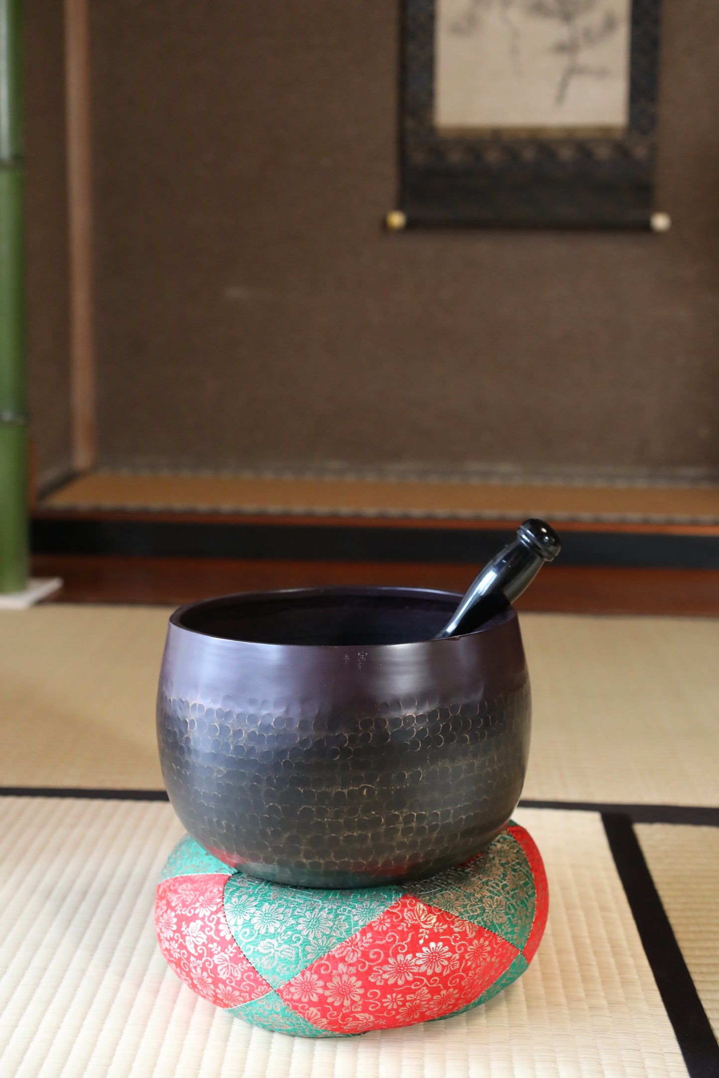 Large Japanese Buddhist Singing Bowl, Signed Horyu Temple Rin Bell, Meditation
