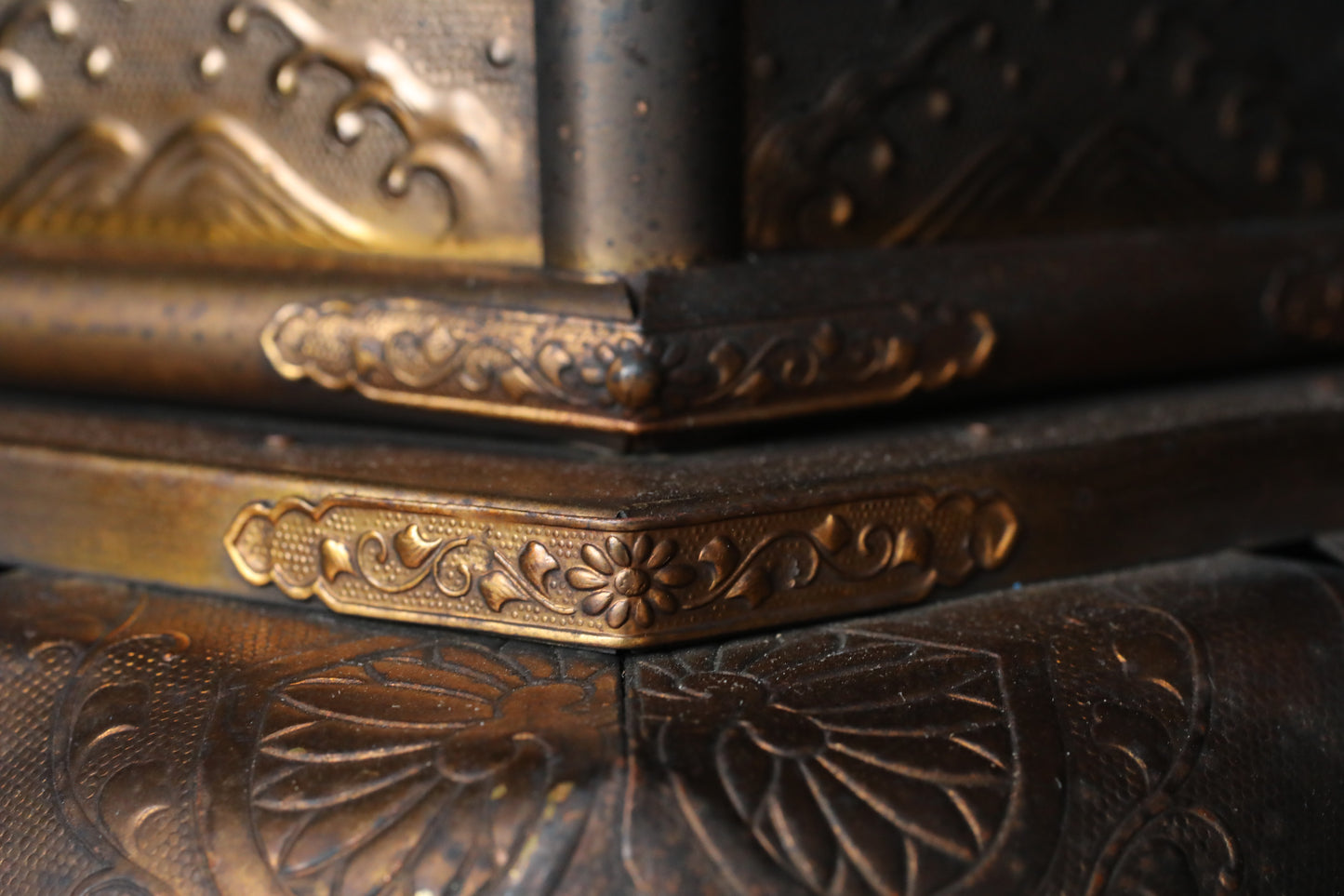 Japanese Antique 1920s buddhist altar, bronze metal hexagonal hanging lantern, lotus fretwork design, furniture H16.7in/H42.5cm
