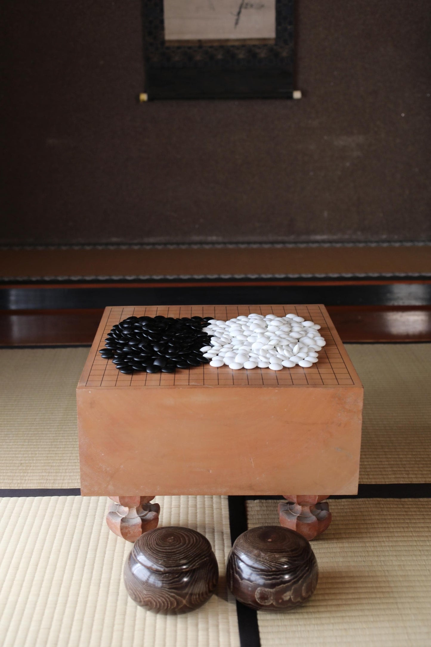 Solid Wood Go Board - Premium Japanese Goban Table With Thick Go Stones & Vintage Wooden Bowls