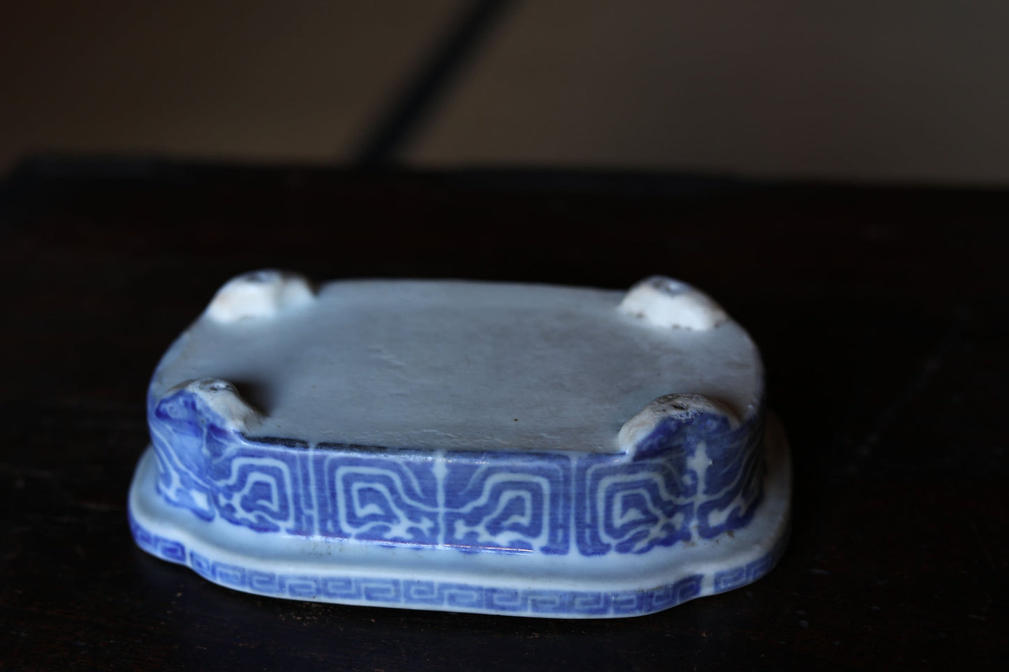 Japanese Ikebana Suiban Vase - Antique Blue White Porcelain Basin With Arabesque Pattern