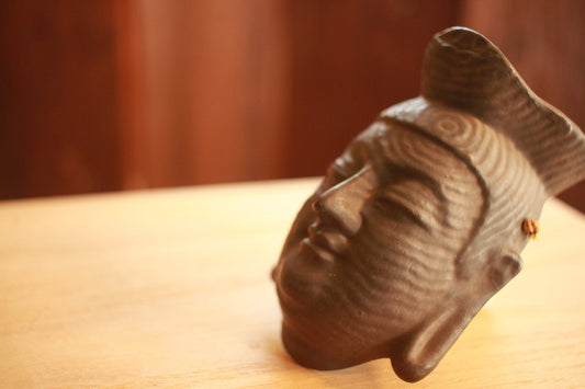Buddha mask vintage pottery small ornament "KANNON" with gentle expression Japanese Antique furniture  2.5in×3.9in×1.6in