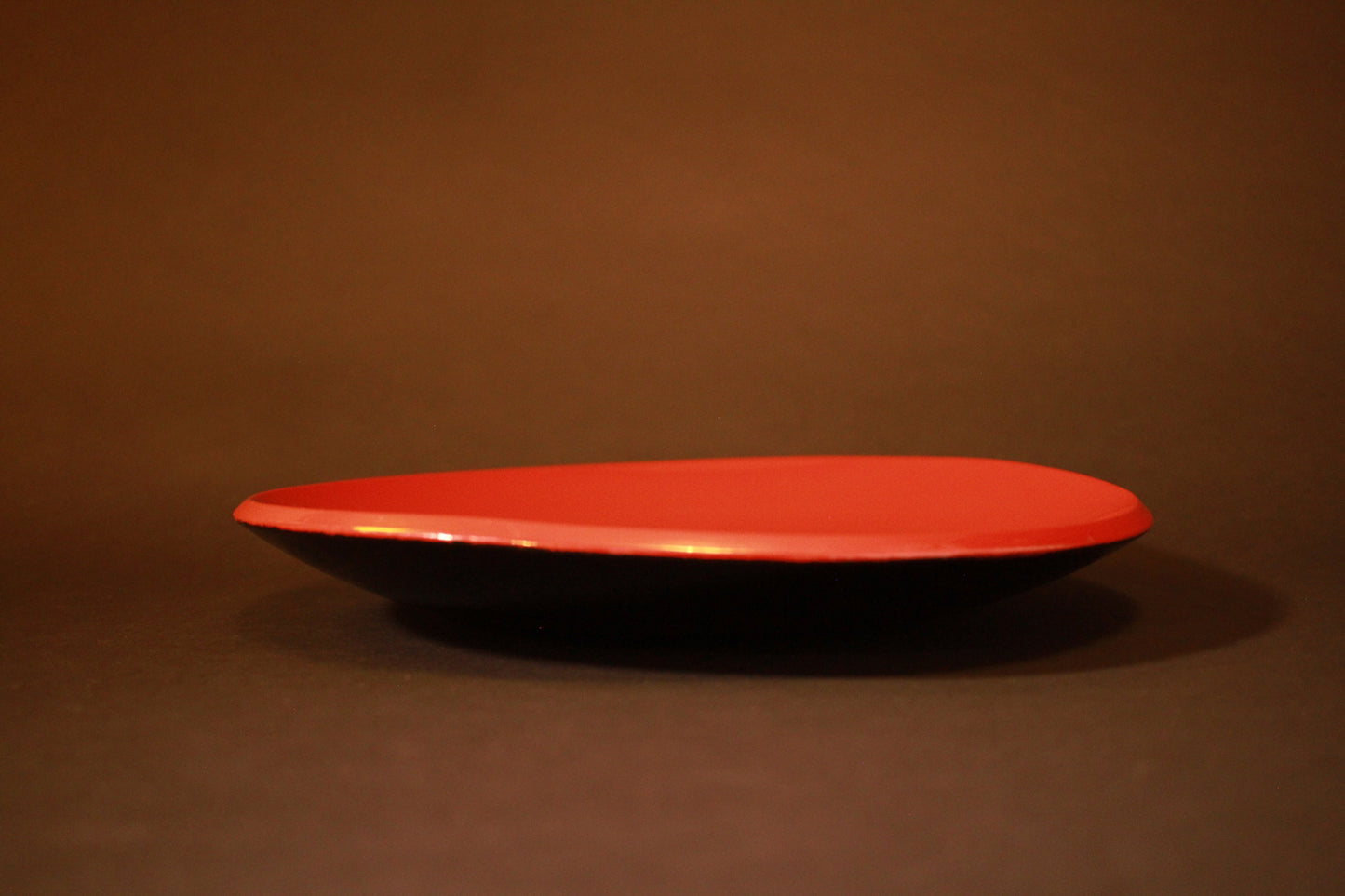 Japanese Antique Collectors plate lacquer tray Large Red and Shell RADEN work with a phoenix pattern "URUSHI" tray wooden 12.6in