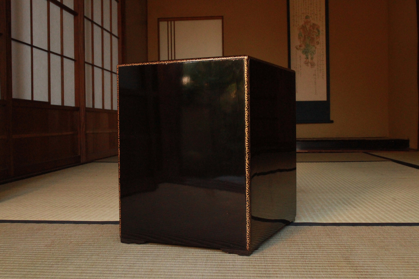 RARE! Japan antique furniture from Buddhism temple, Small Chest of drawers black lacquer Tansu, gold Makie Samurai crest H13.4×W10.2×12.6in