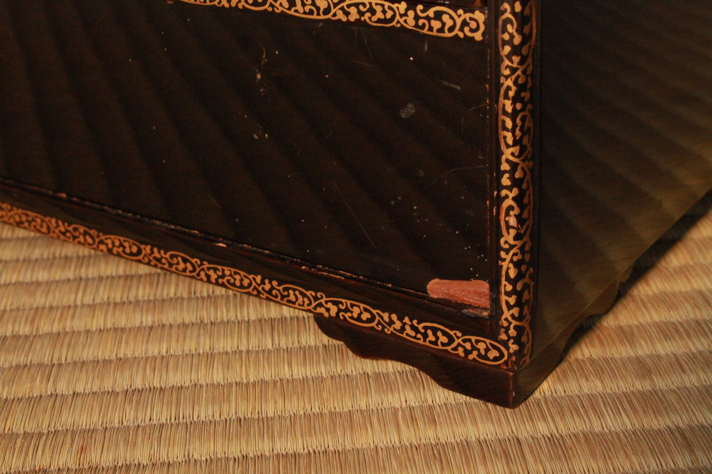 RARE! Japan antique furniture from Buddhism temple, Small Chest of drawers black lacquer Tansu, gold Makie Samurai crest H13.4×W10.2×12.6in