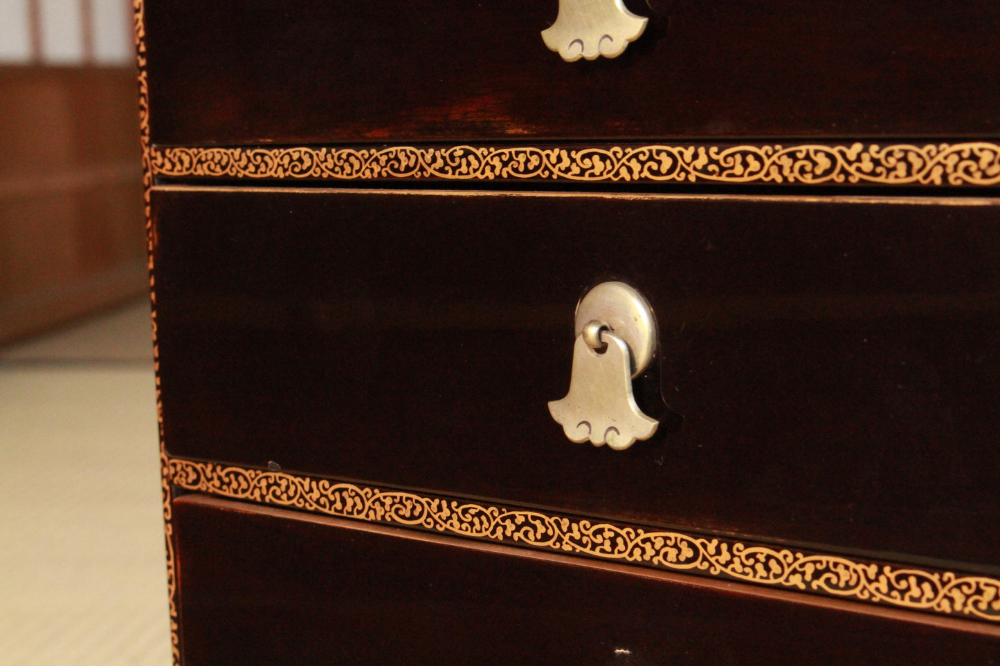 RARE! Japan antique furniture from Buddhism temple, Small Chest of drawers black lacquer Tansu, gold Makie Samurai crest H13.4×W10.2×12.6in