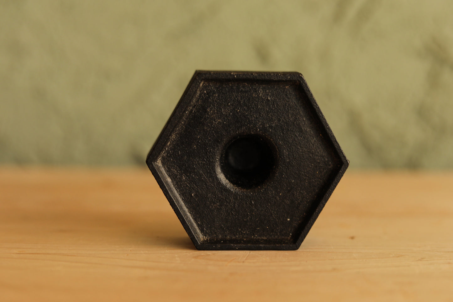 Japanese vintage candle stand made of cast iron Nanbu tekki japan craft black candlestick H1.4×3.5×3.5in
