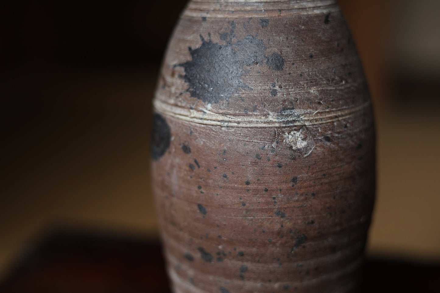 RARE! Japanese Antique BIZEN 1700s jar Ryukyu porcelain vase is name "devil's arm" ceramic hand craft H9.8in/H25cm