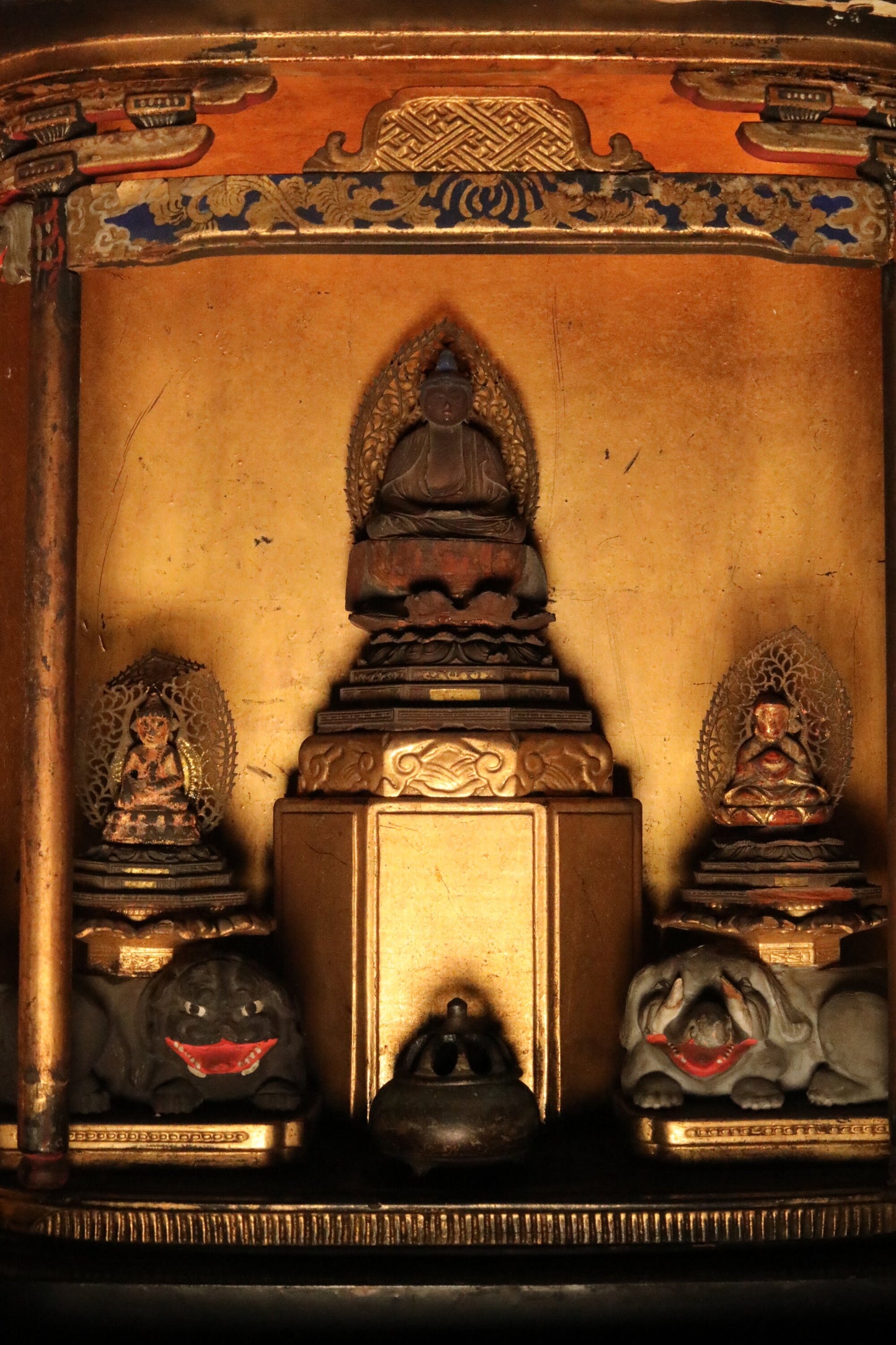 FINE!Japanese Antique sculpture From Buddhist temple statue of 釈迦如来Shakyamuni shrine 1800 Edo era wood hand craft Buddhist alterH11.8×10.8in