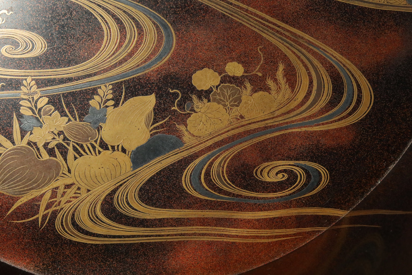 RARE! Japanese antique furniture lacquer gold MAKIE large wooden tub, with river and flower plants painting Edo 1800s H20.4in/51.7cm