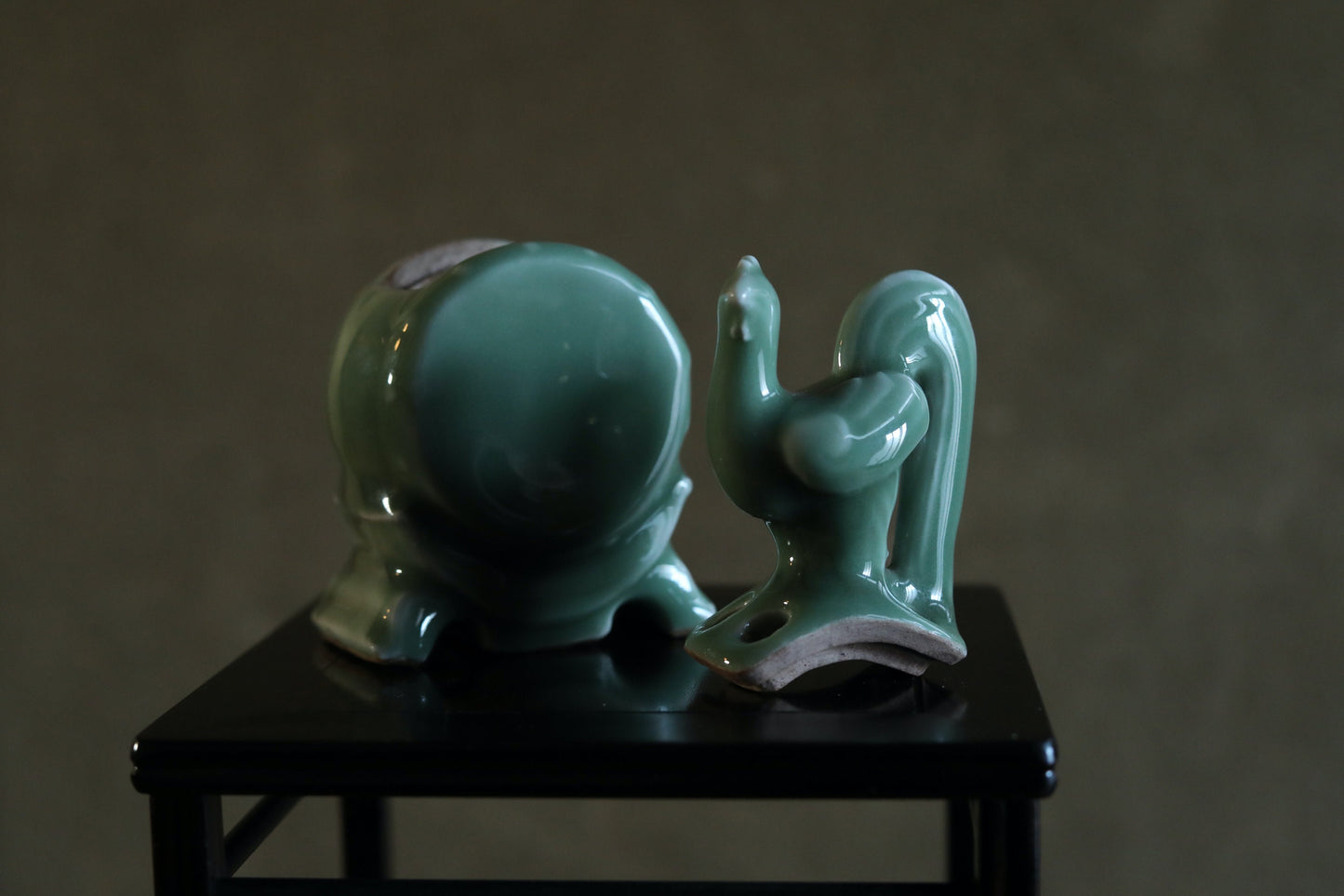 Japanese vintage Celadon porcelain censer bird "hen on the drum" with Kanji signature, wooden box, Incense burner H5.7×2.8in/H14.5×7cm