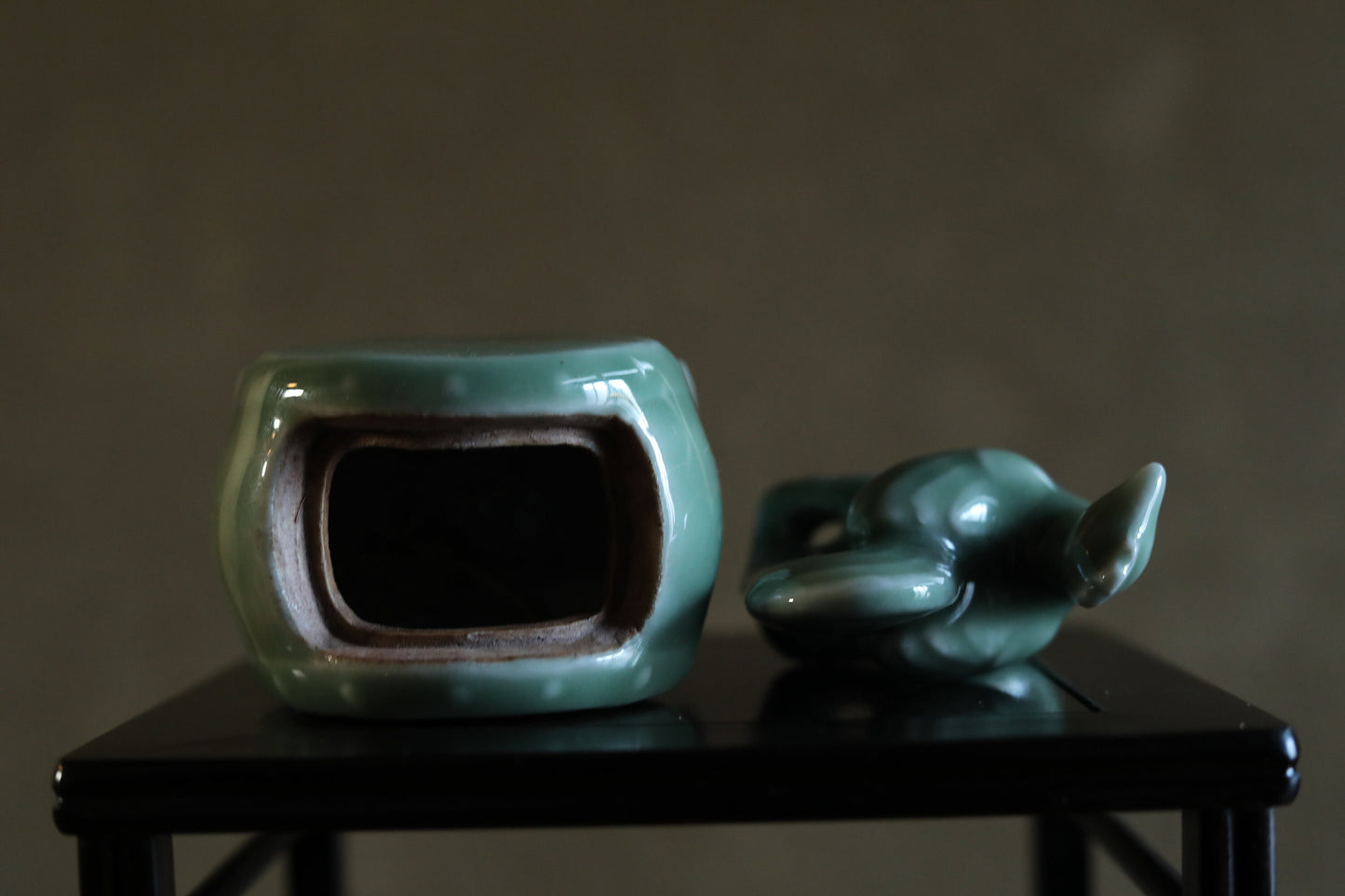 Japanese vintage Celadon porcelain censer bird "hen on the drum" with Kanji signature, wooden box, Incense burner H5.7×2.8in/H14.5×7cm