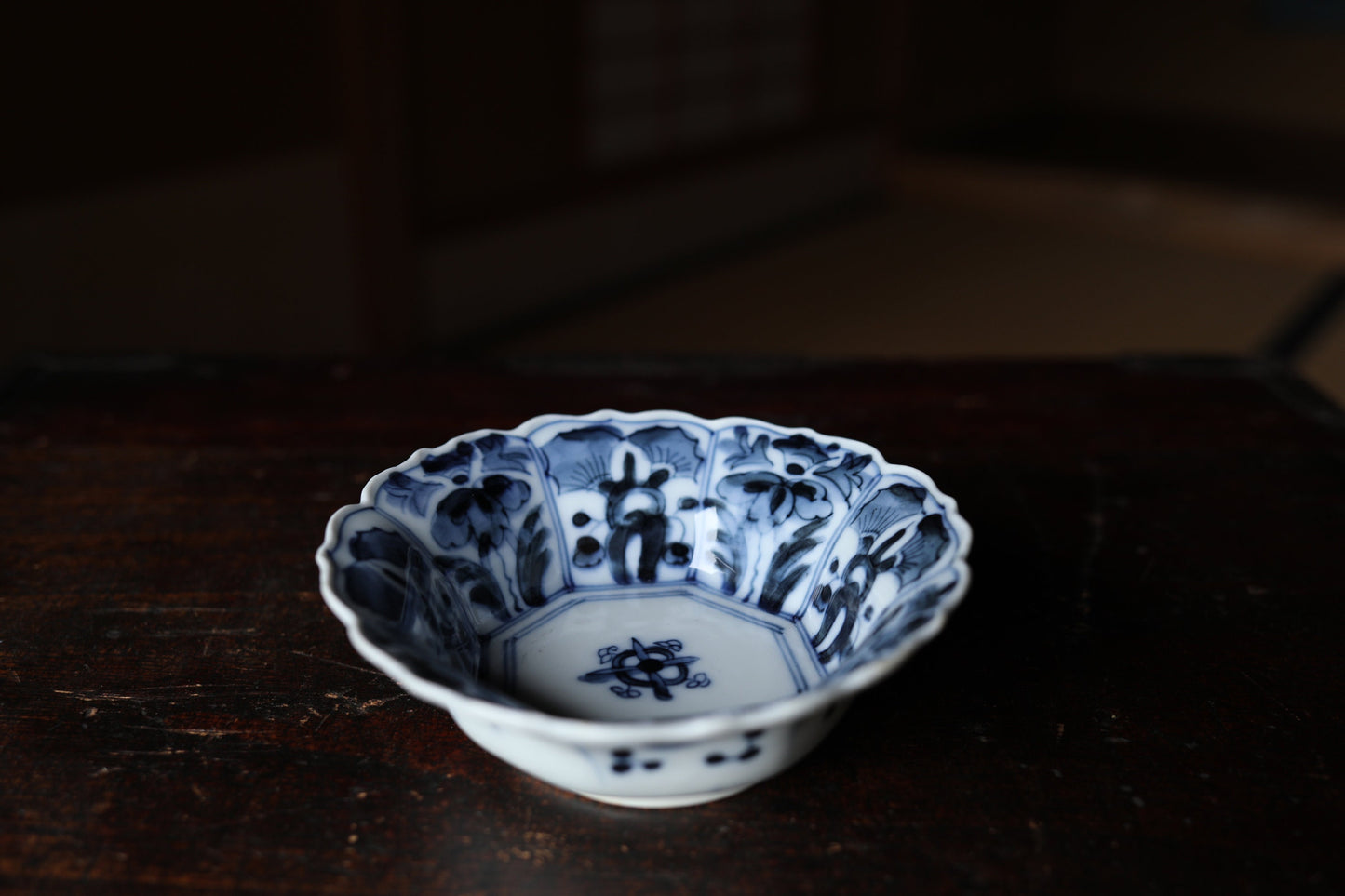 Japanese antique 1910s IMARI set of three 3 bowls porcelain kiln craft hand paint Indigo Blue White plate vessel Sometsuke silver repaired