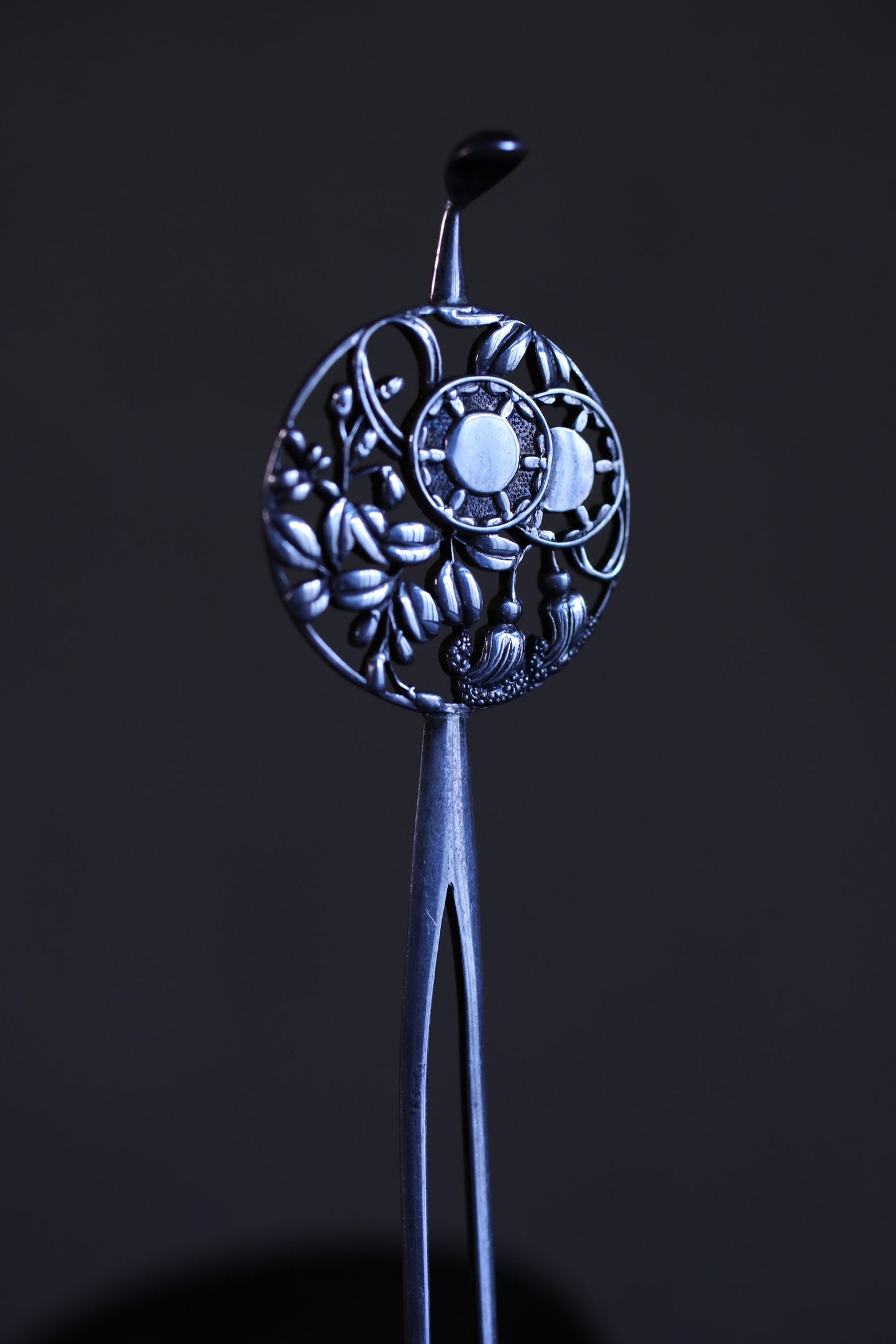 FINE! Japanese Antique hairpin KIMONO accessories made of Tin metal openwork, Floral Plant pattern"Kanzashi" hatpin 6.5in/16.5cm 1900s