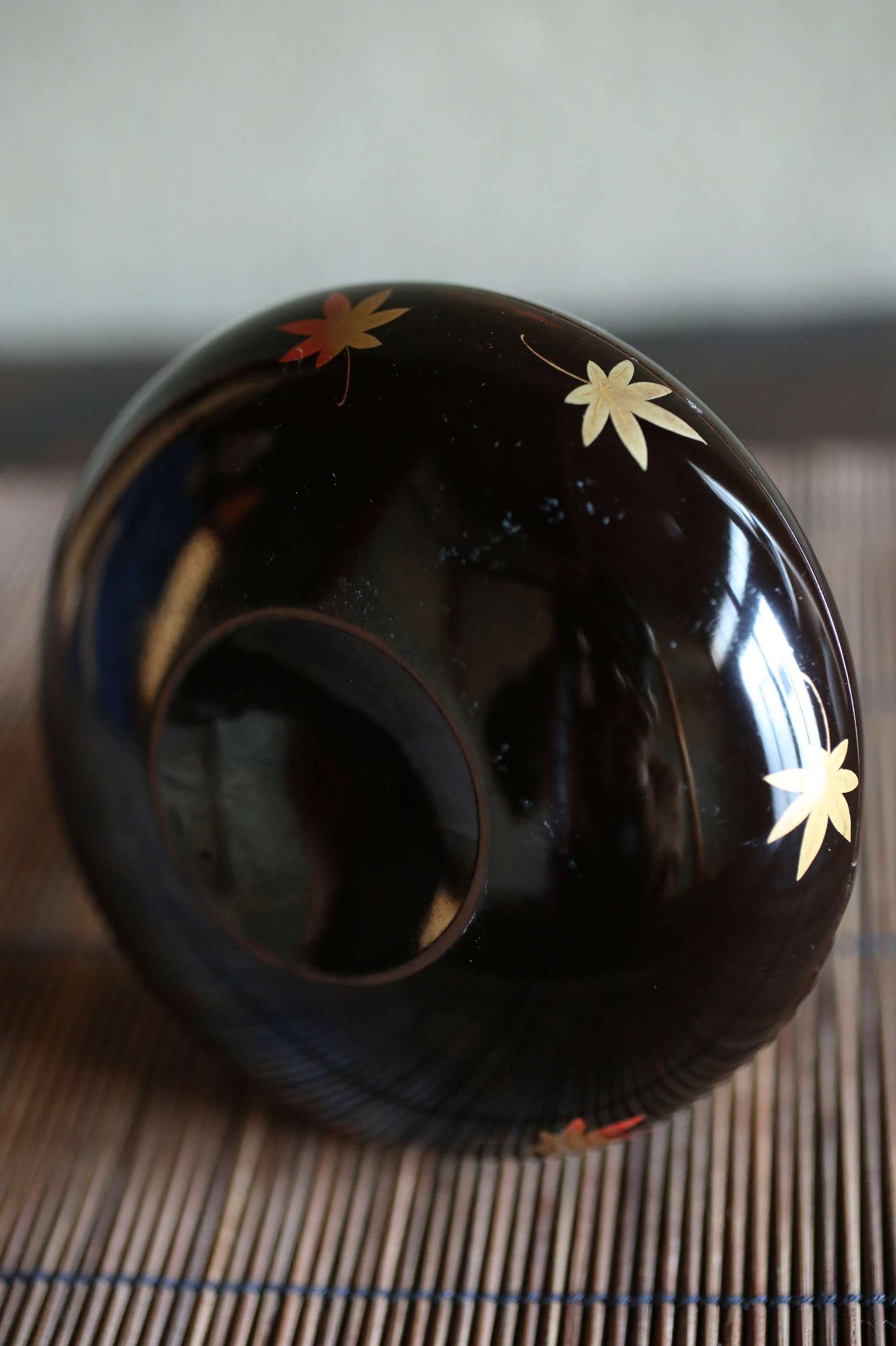 Japanese antique MAKIE fine lacquer incense holder with Rimpa's gold paintings of maple leaves and water, H1.9 x W 4.5in