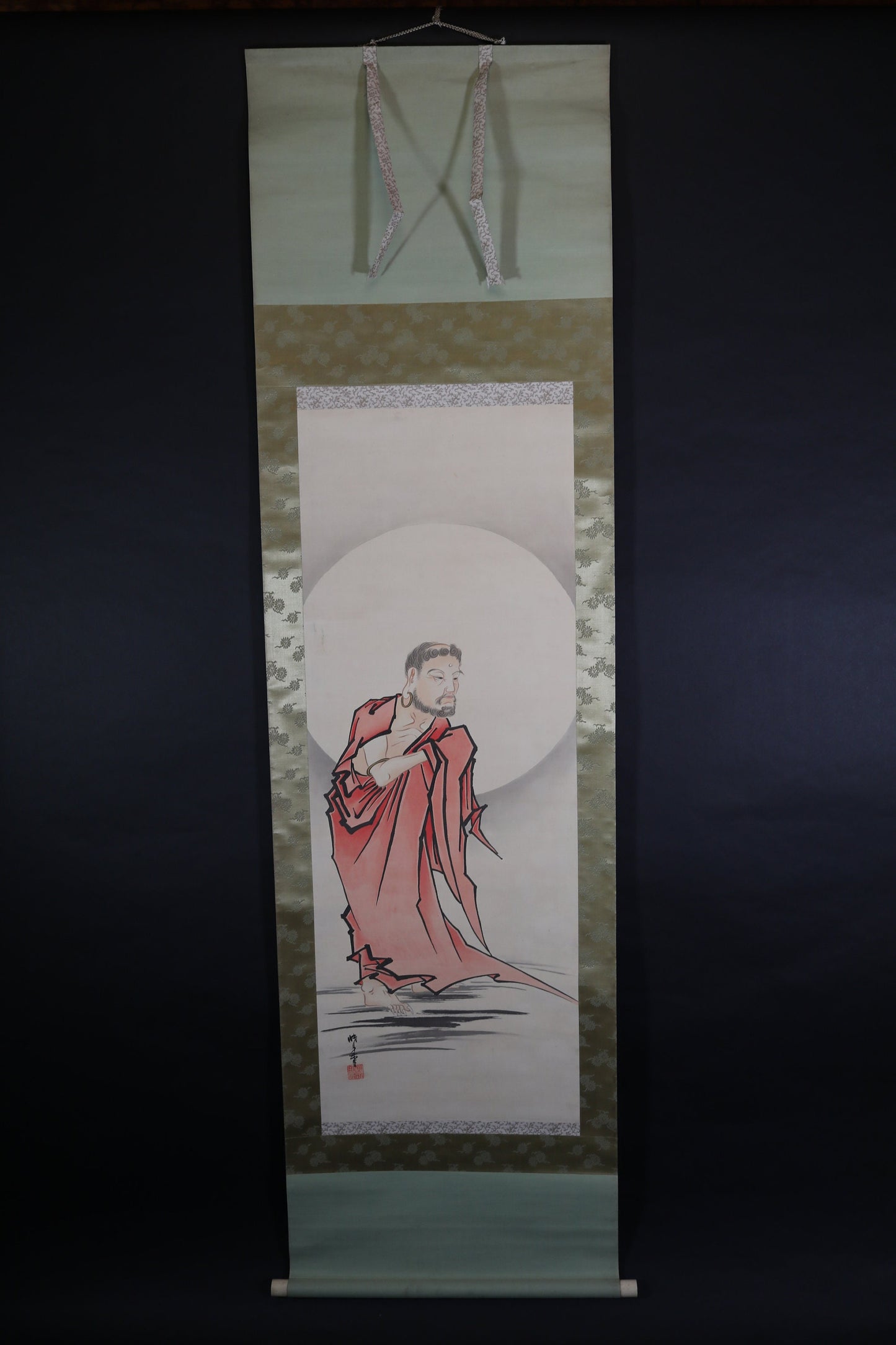 Japanese vintage hanging scroll,ZEN master Buddhist monk DARUMA hand painting with 暁月signature and seal, with box H75.6in/H192cm