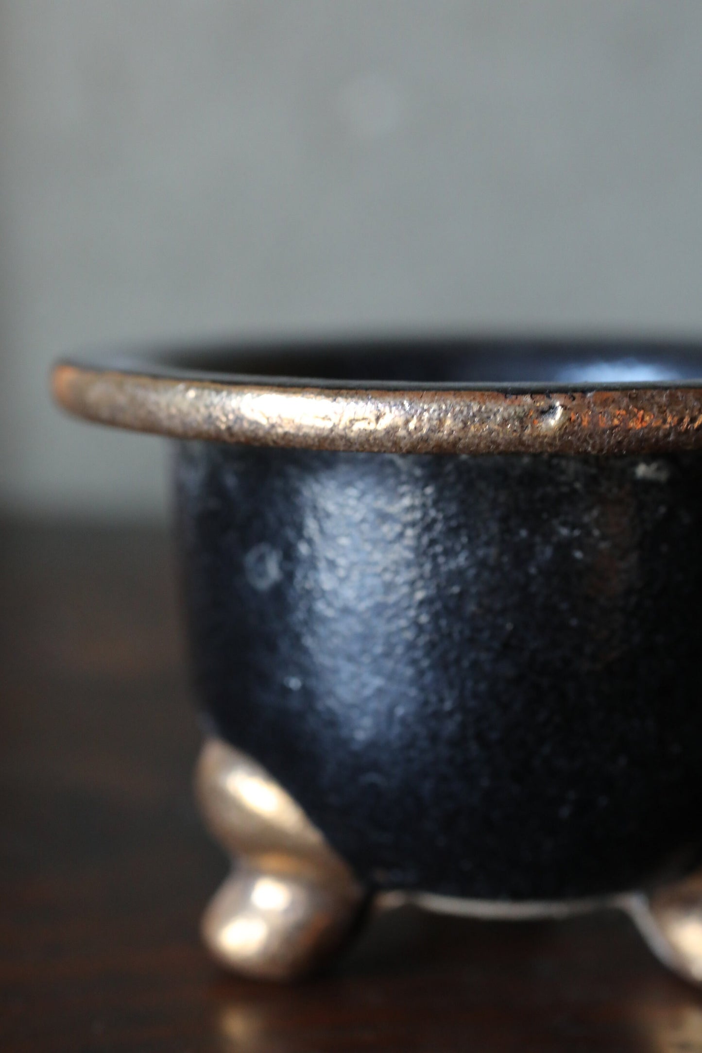 Japanese furniture antique orchid pot with three legs black gold, "Rakuyaki hachi", pottery pot with gold painting, H2.7×4.1in/H6.8×10.3cm