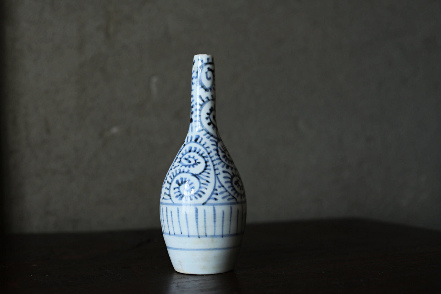 Japanese antique 1800s EDO small vase porcelain SAKE bottle old IMARI with arabesque pattern hand painting Sometsuke H6.1in/H15.5cm
