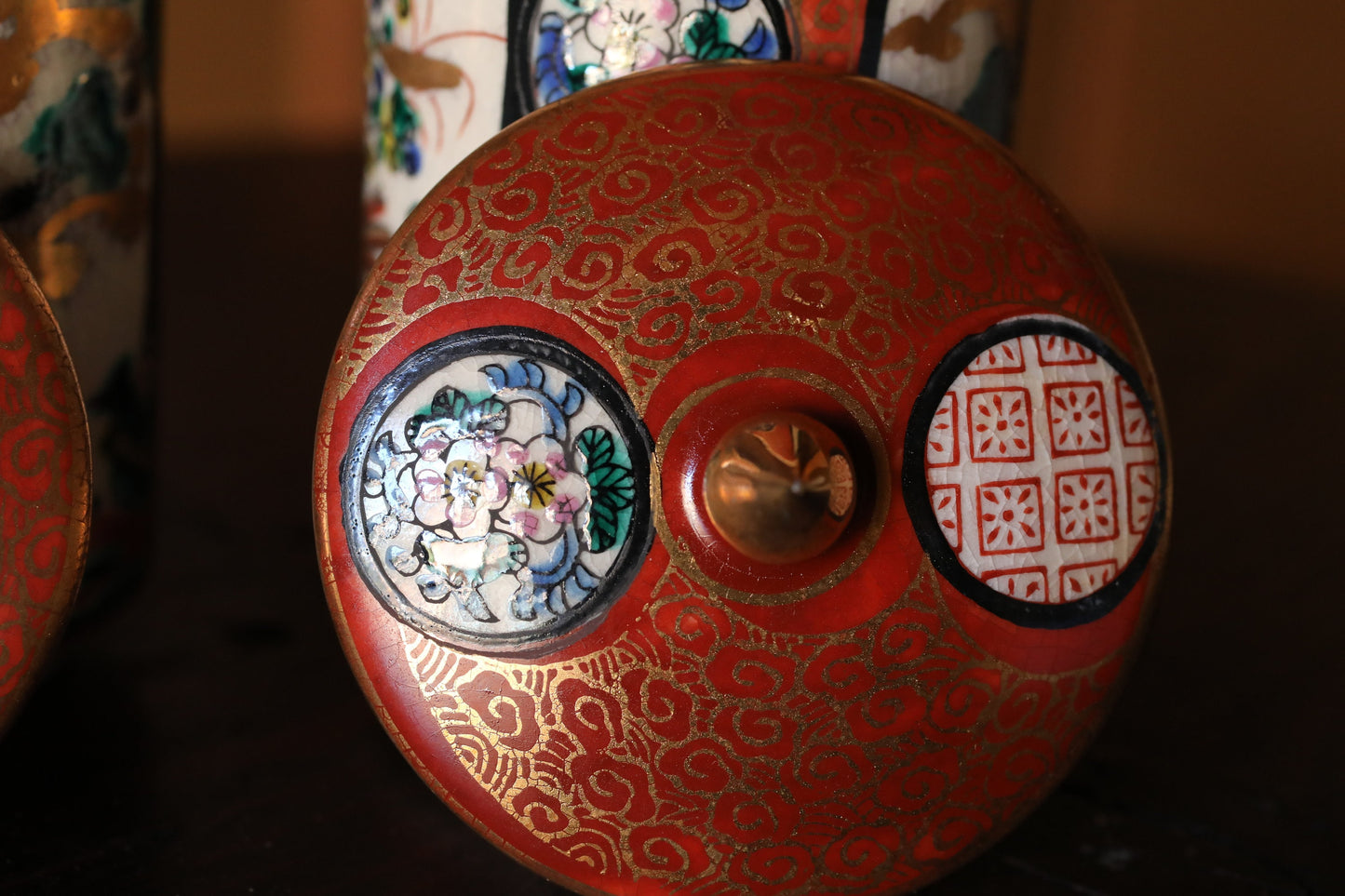 Pair lidded Tea Cup Japanese old Kutani antiques porcelain Gold, Tea Covered Cup, beautiful hand painting of flowers, Immortals H4.3in