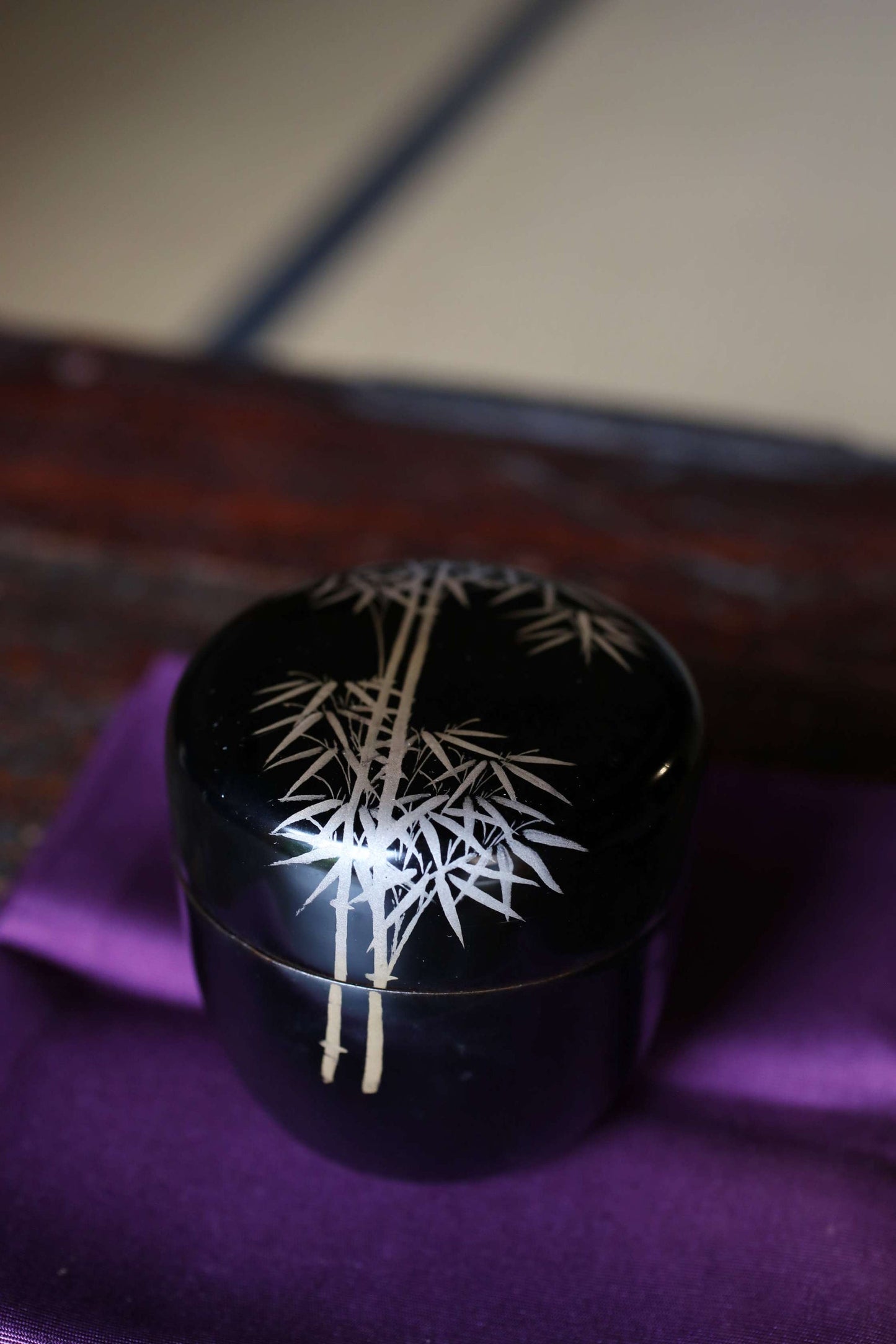 Japanese antique "matcha" green tea caddy with gold makie bamboo, "棗 natsume", for tea ceremony, wooden lacquer, H2.6x2.6in