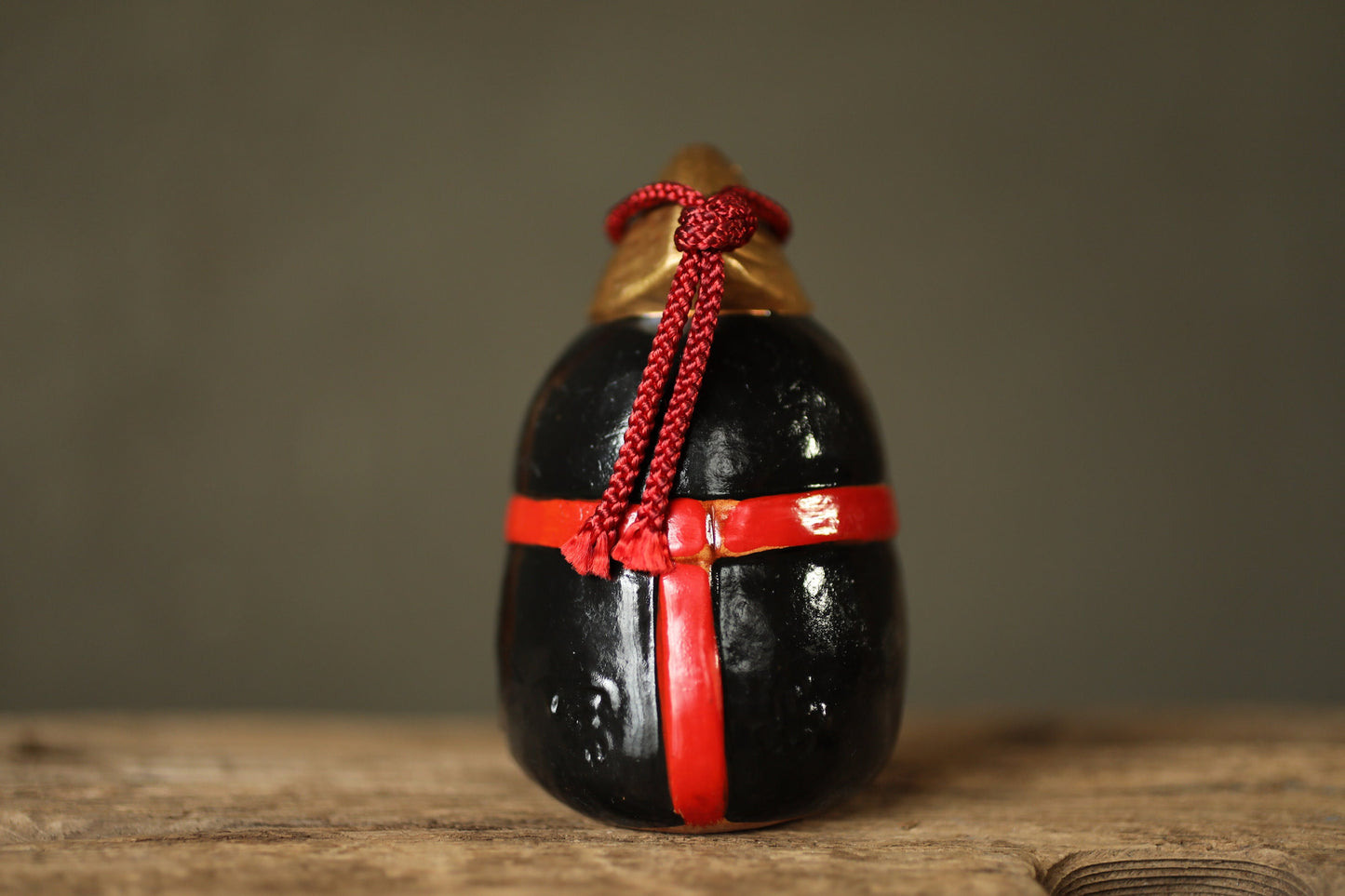 Japanese vintage small pottery bell NOH MASK KOOMOTE doll ornament Paper weight, Christmas Ornaments small bell H3.9×2.2in/H10×5.7cm