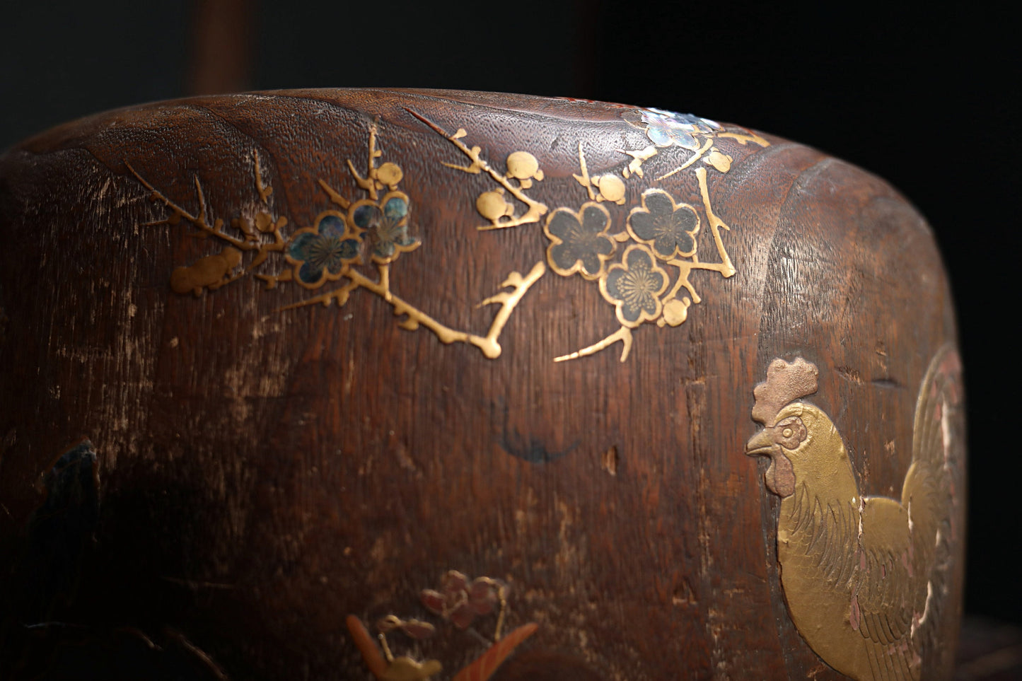 Japanese furniture 1880s Antique wood Hibachi brazier charcoal Fire Holder with Makie of quail birds and plum blossom design 15.4in/39cm