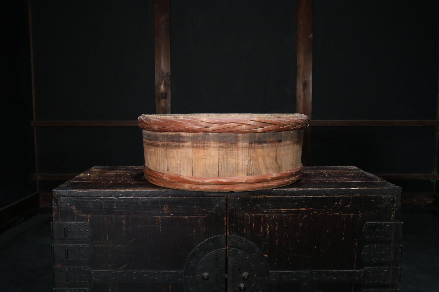 Japanese antique 1950s wooden tub large storage "OKE/bucket" with bamboo belt, MINGEI, farm appliance, H7.9×20.9in/H20×53cm