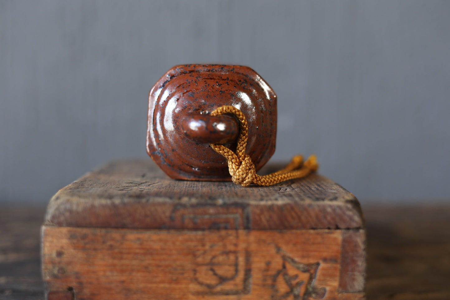 Japanese vintage pottery small bell with KANJI calligraphy 鈴(bell), Paper weight H2.8in×2.2in/ H7.2×5.5cm