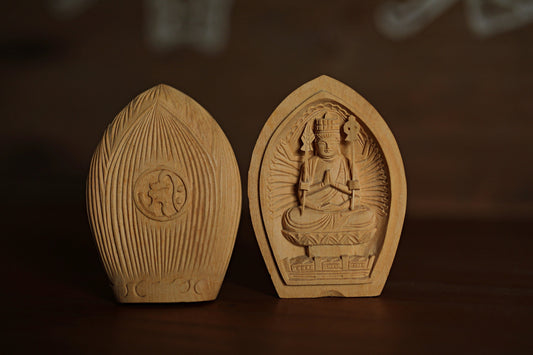 Japanese vintage Buddha Amulet Thousand Armed Avalokiteshwara OMAMORI made of wood hand craft Buddhist temple H2.4in