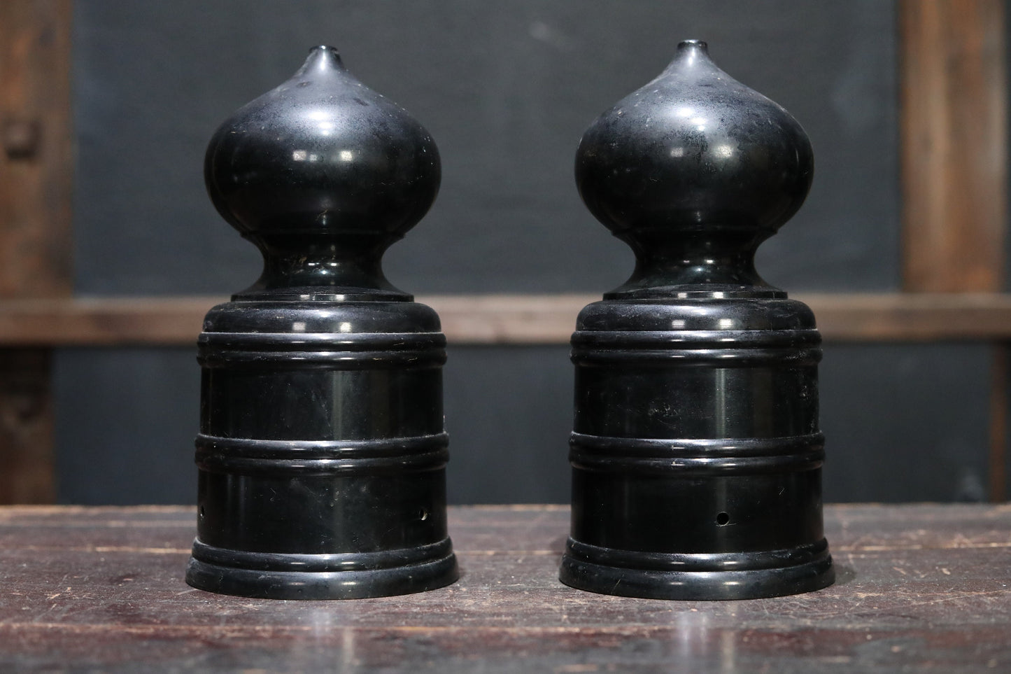 Pair of Japanese buddhist temple Bronze architectural decoration ornament for capital of column GIBOSHI furniture H9.4in/ 24cm